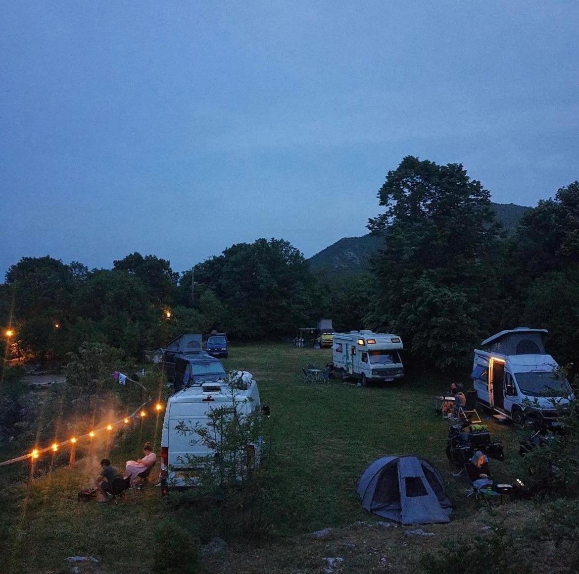 Camp Oaza,Lipa Cetinje Exterior foto
