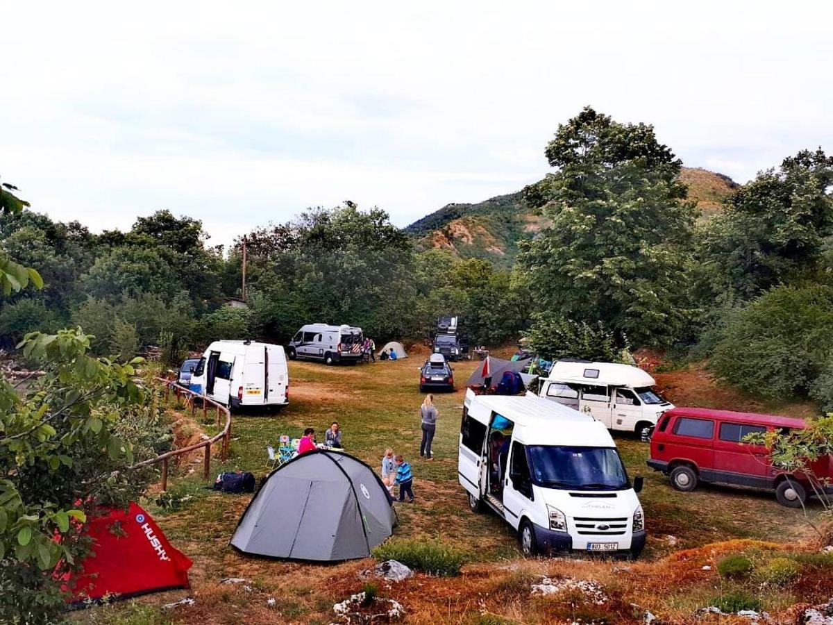 Camp Oaza,Lipa Cetinje Exterior foto